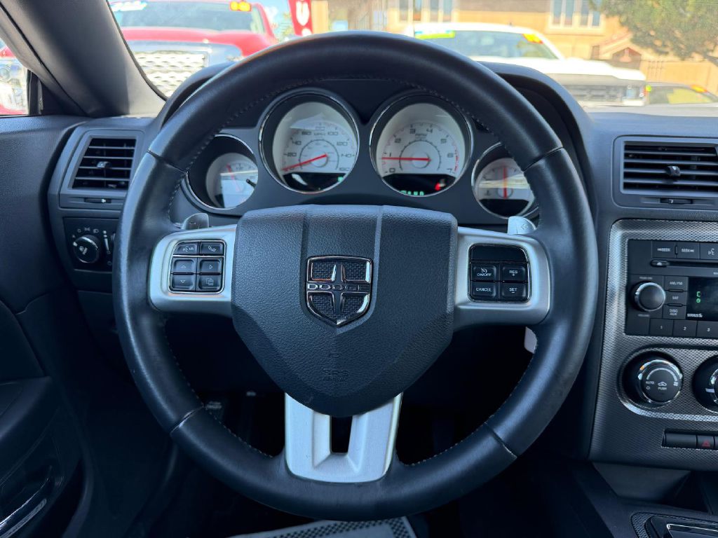Photo 18 of this DODGE CHALLENGER