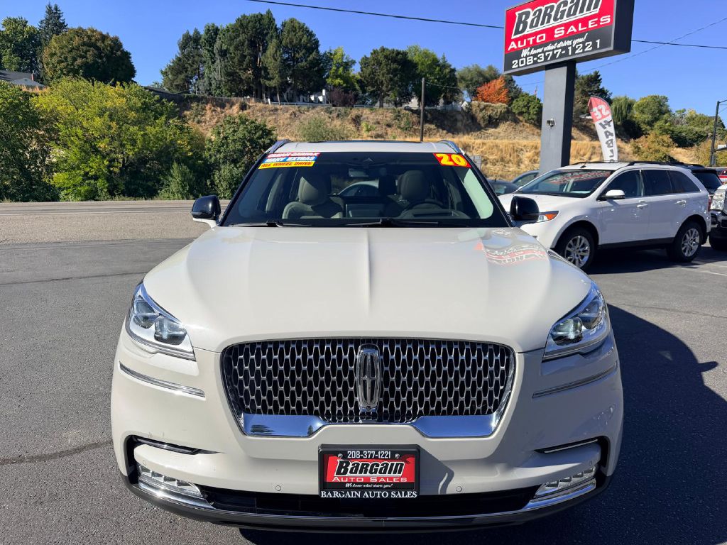 Photo 2 of this LINCOLN AVIATOR