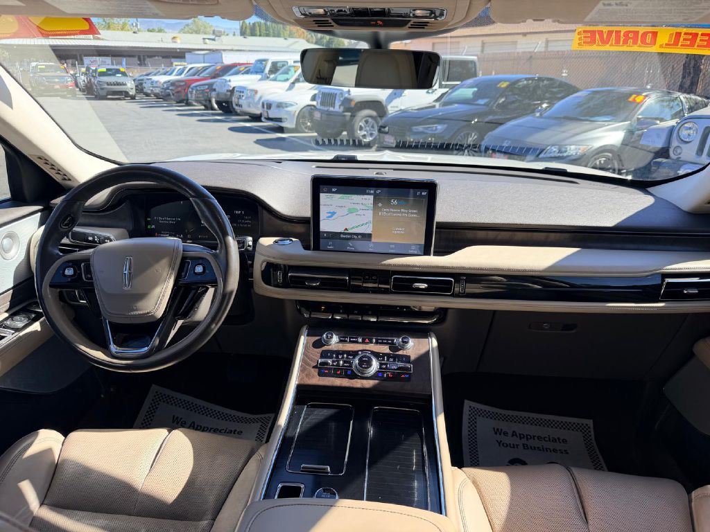 Photo 20 of this LINCOLN AVIATOR