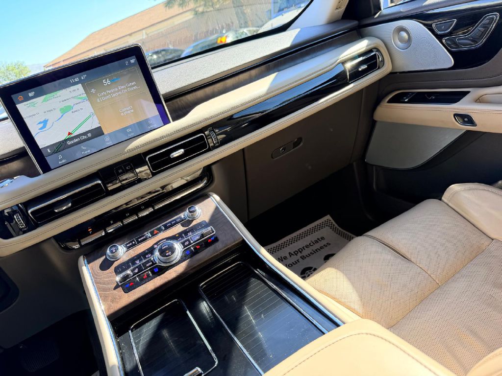 Photo 25 of this LINCOLN AVIATOR