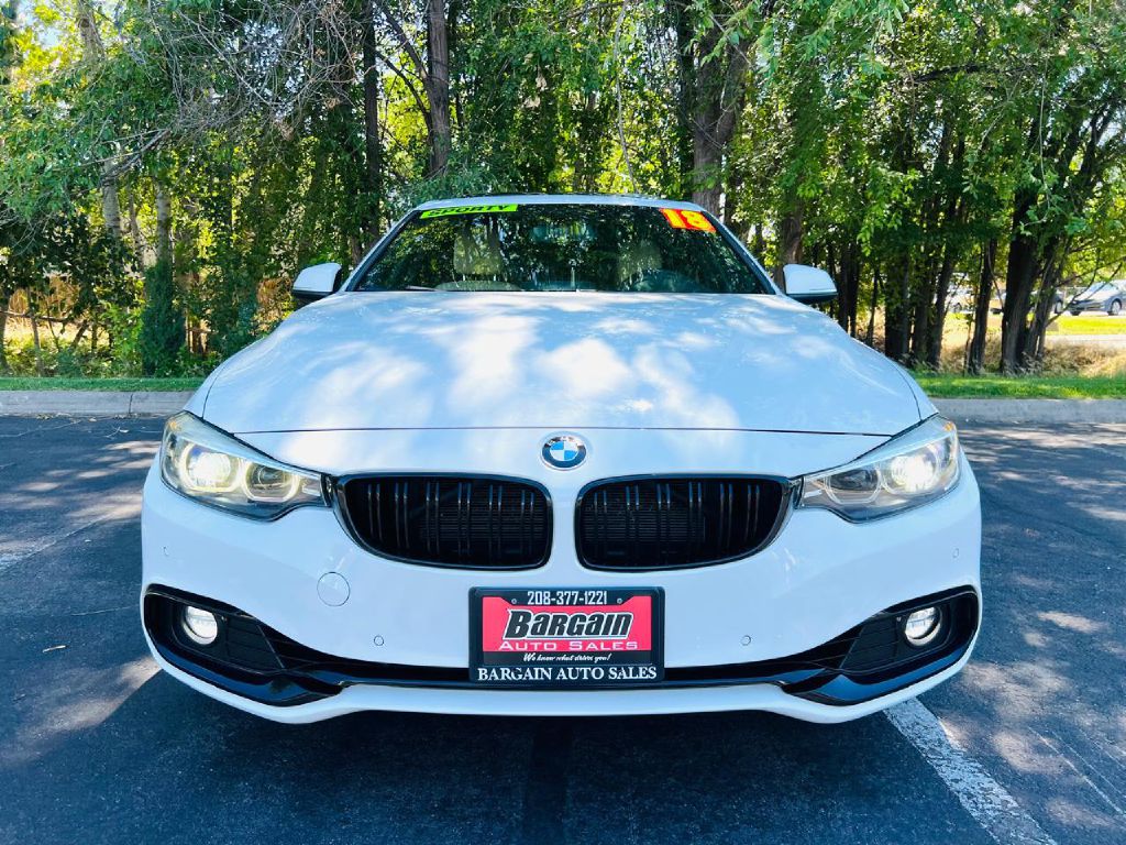Photo 2 of this BMW 4 SERIES
