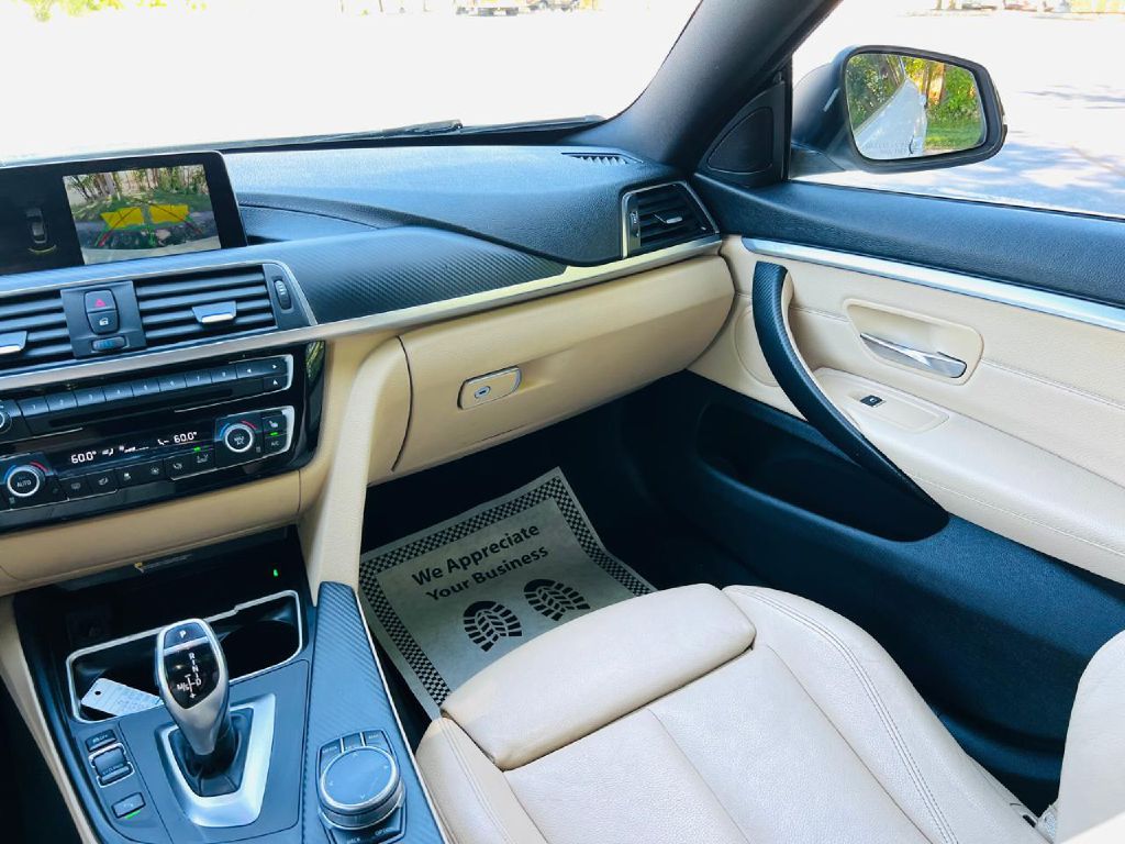 Photo 20 of this BMW 4 SERIES