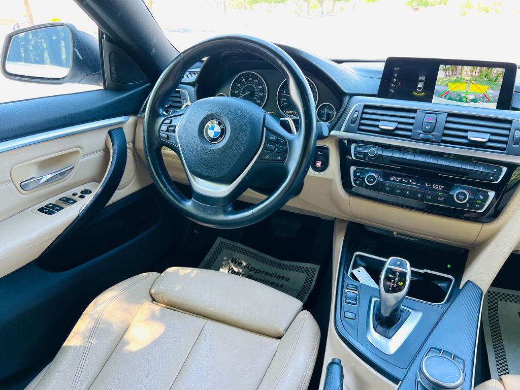 Photo 21 of this BMW 4 SERIES