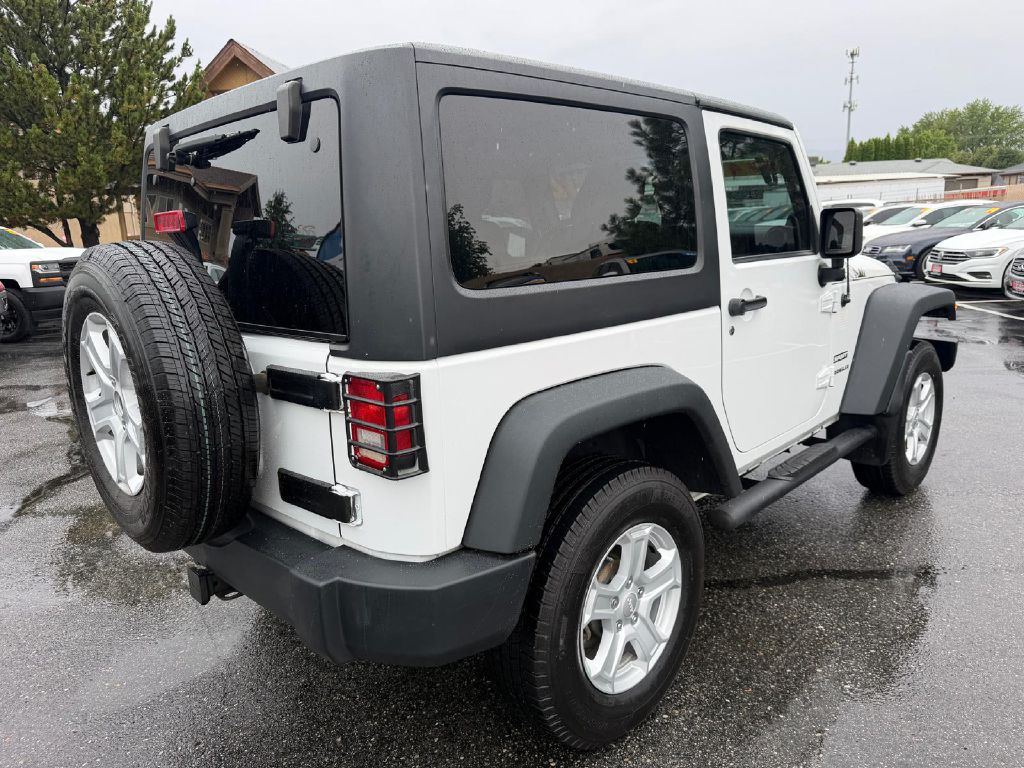 Photo 7 of this JEEP WRANGLER