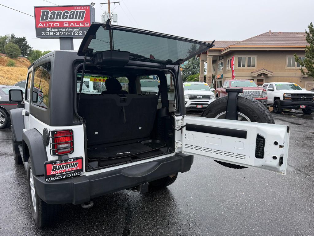 Photo 11 of this JEEP WRANGLER