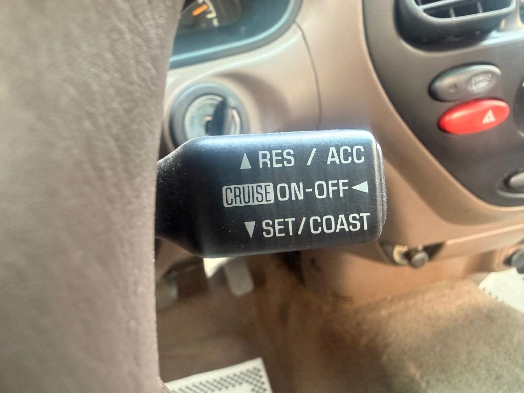 Photo 26 of this TOYOTA TUNDRA
