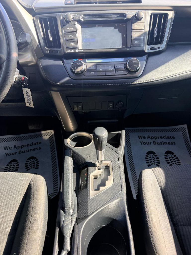 Photo 19 of this TOYOTA RAV4