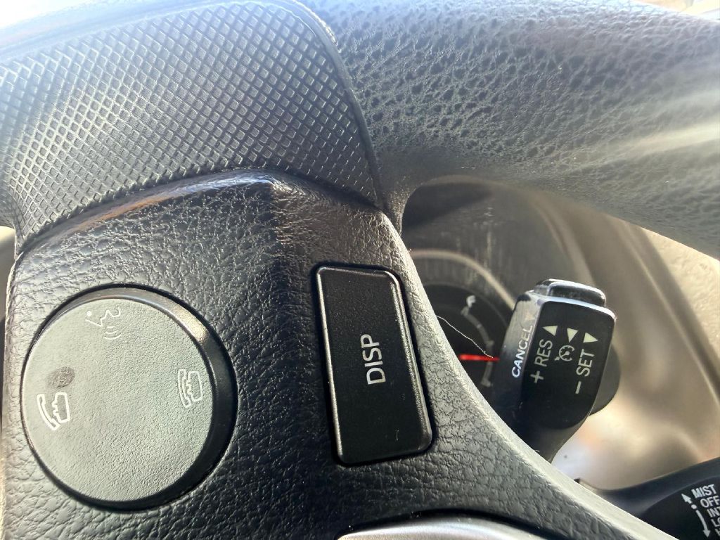 Photo 29 of this TOYOTA RAV4