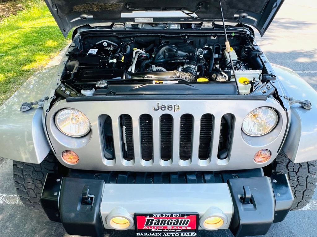Photo 13 of this JEEP WRANGLER UNLIMI