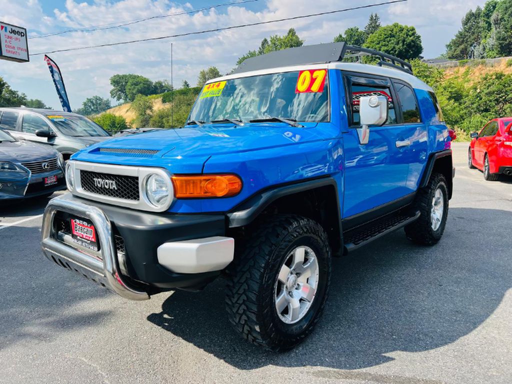 Photo 3 of this TOYOTA FJ CRUISER