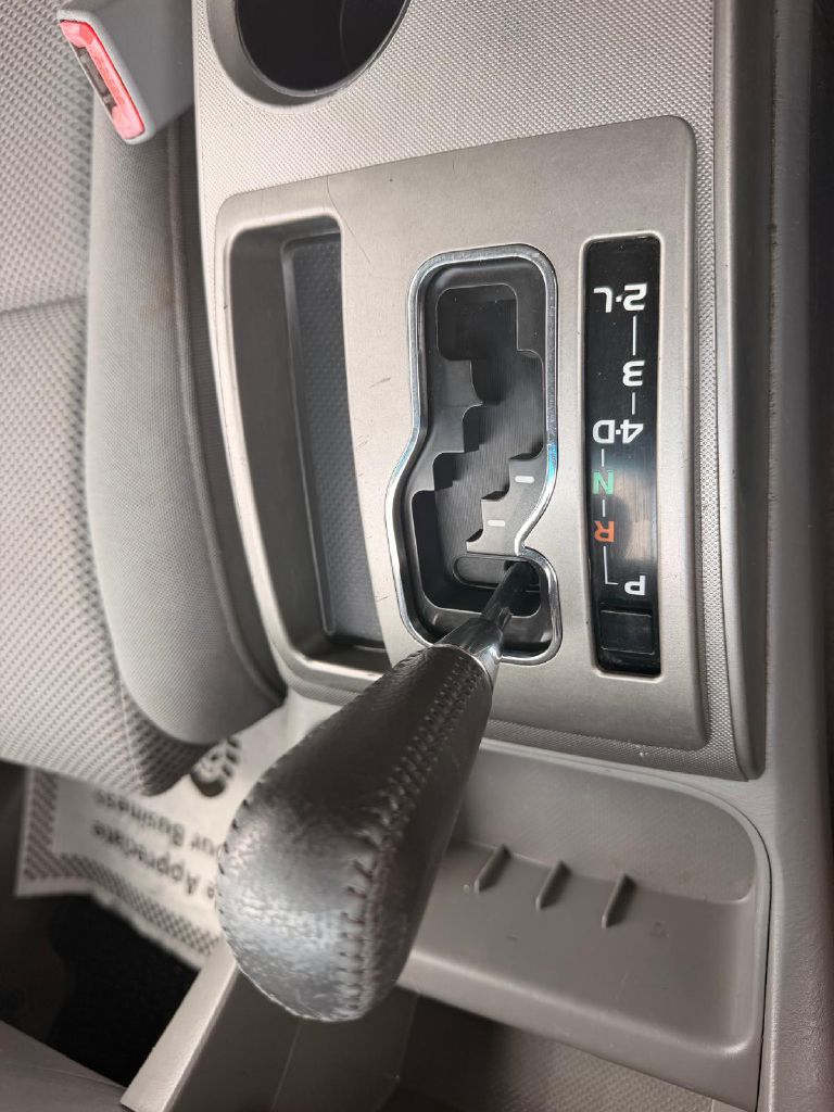 Photo 24 of this TOYOTA TACOMA