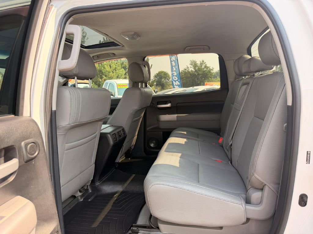 Photo 13 of this TOYOTA TUNDRA