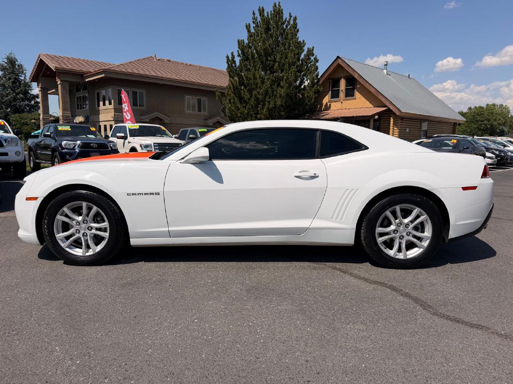 Photo 4 of this CHEVROLET CAMARO