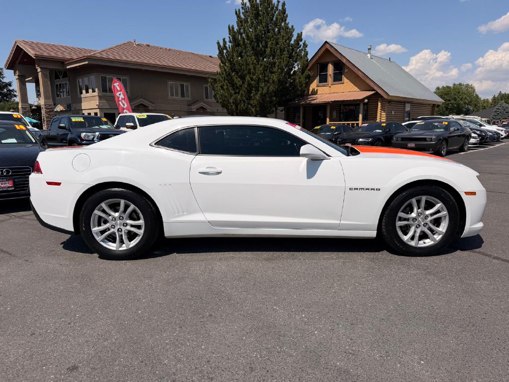 Photo 8 of this CHEVROLET CAMARO
