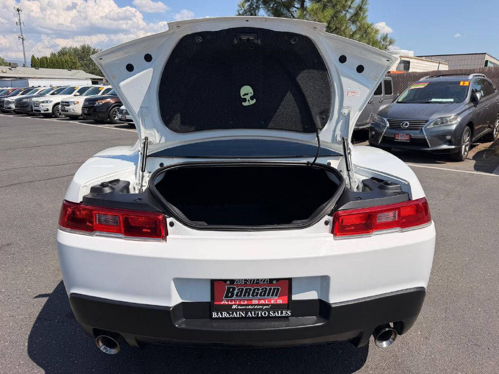 Photo 11 of this CHEVROLET CAMARO