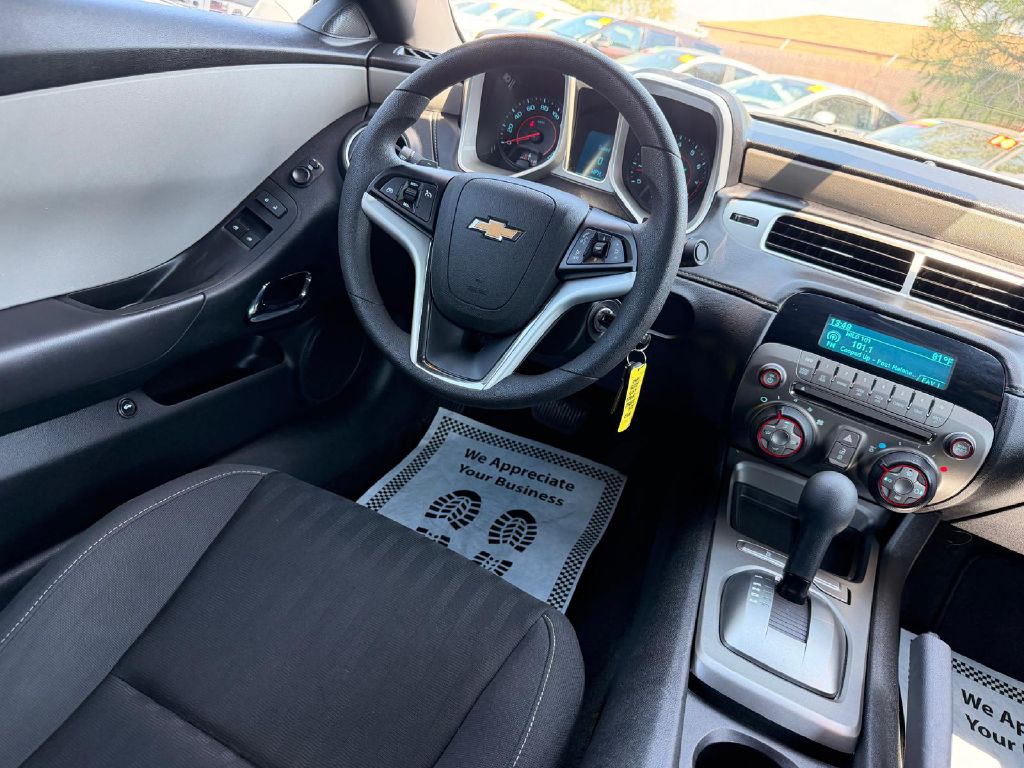 Photo 23 of this CHEVROLET CAMARO