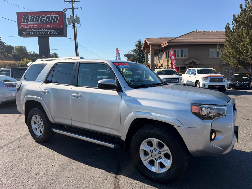 Photo 9 of this TOYOTA 4RUNNER
