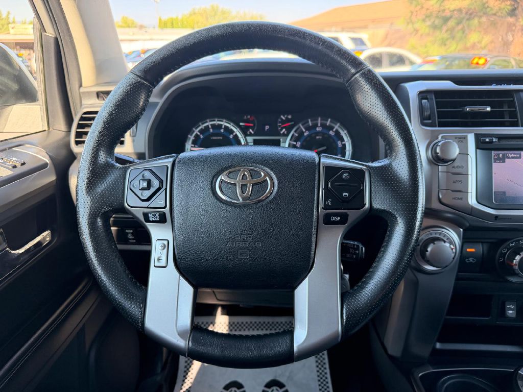 Photo 18 of this TOYOTA 4RUNNER