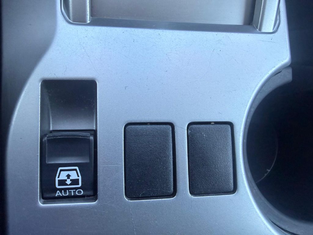 Photo 22 of this TOYOTA 4RUNNER
