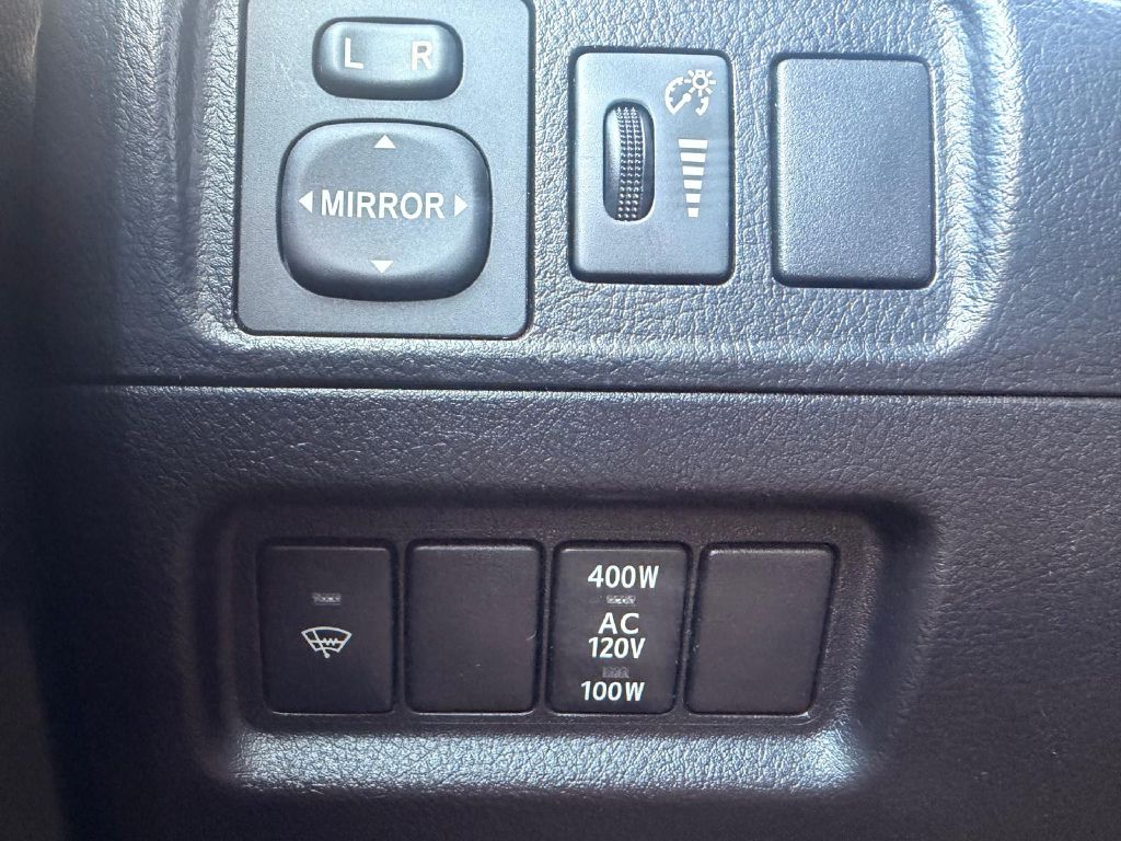 Photo 30 of this TOYOTA 4RUNNER