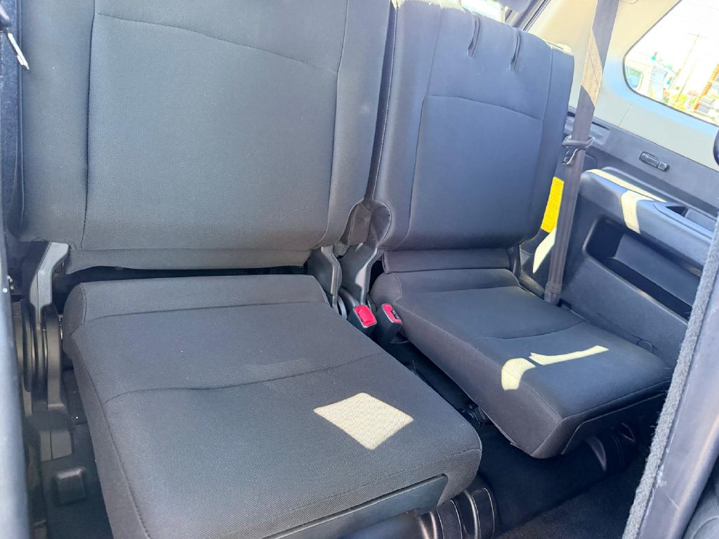 Photo 17 of this TOYOTA 4RUNNER