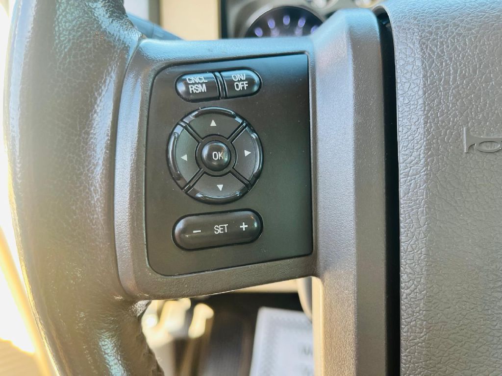 Photo 30 of this FORD F-250 S/D