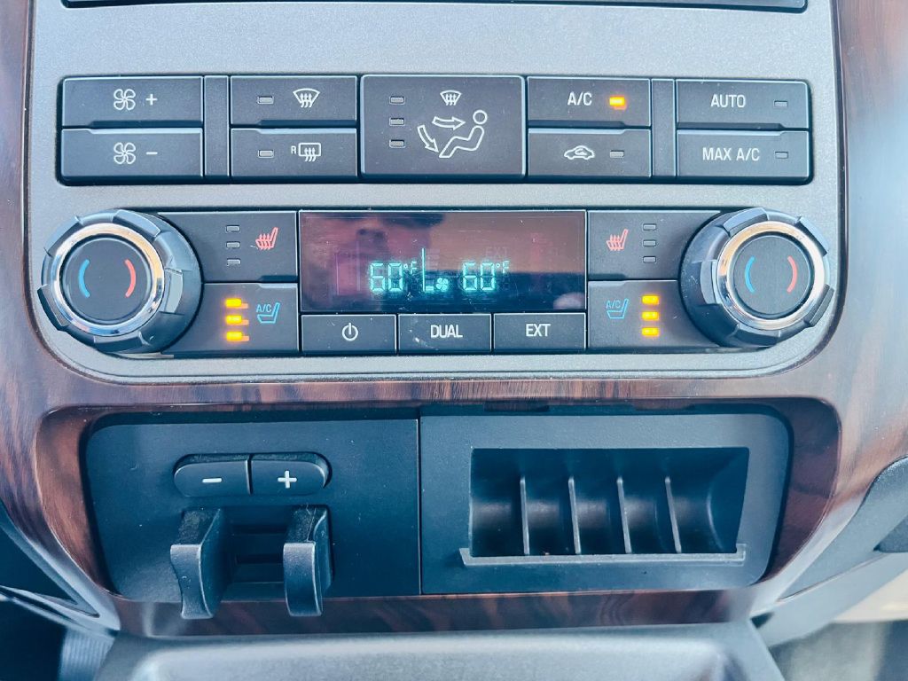 Photo 34 of this FORD F-250 S/D
