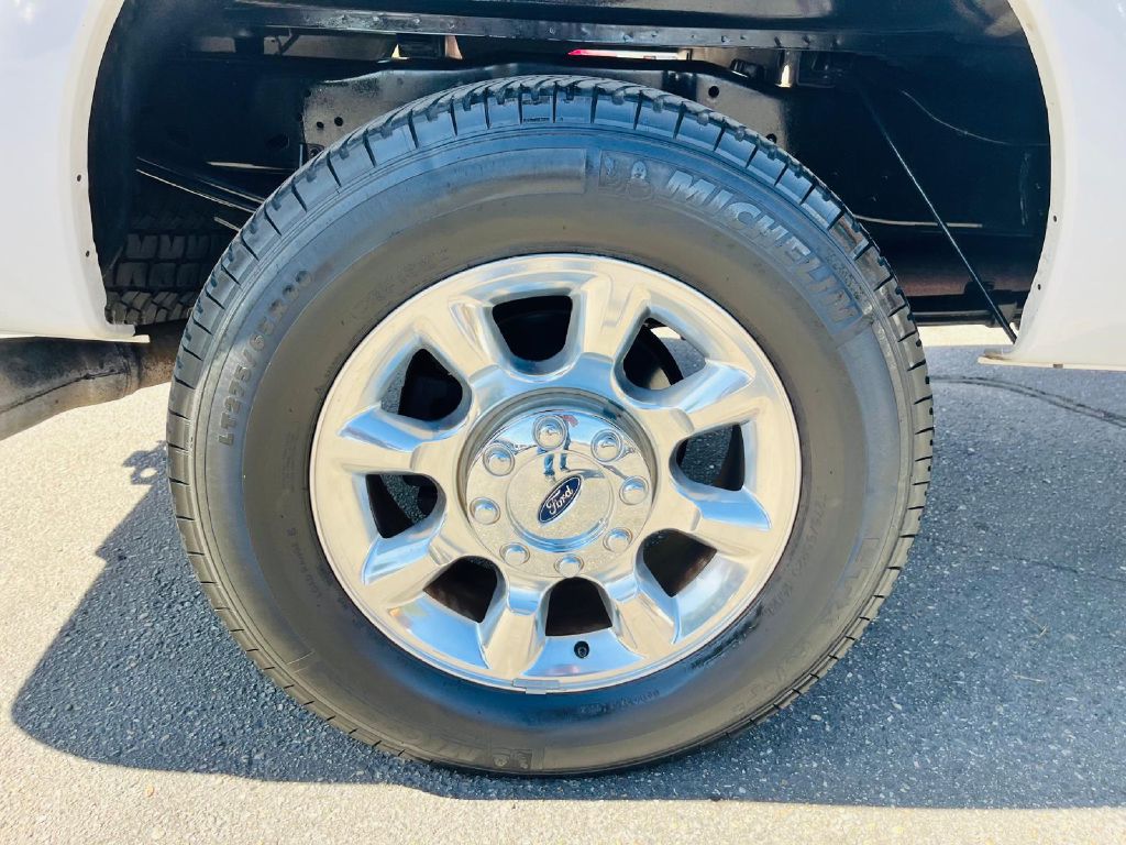 Photo 41 of this FORD F-250 S/D
