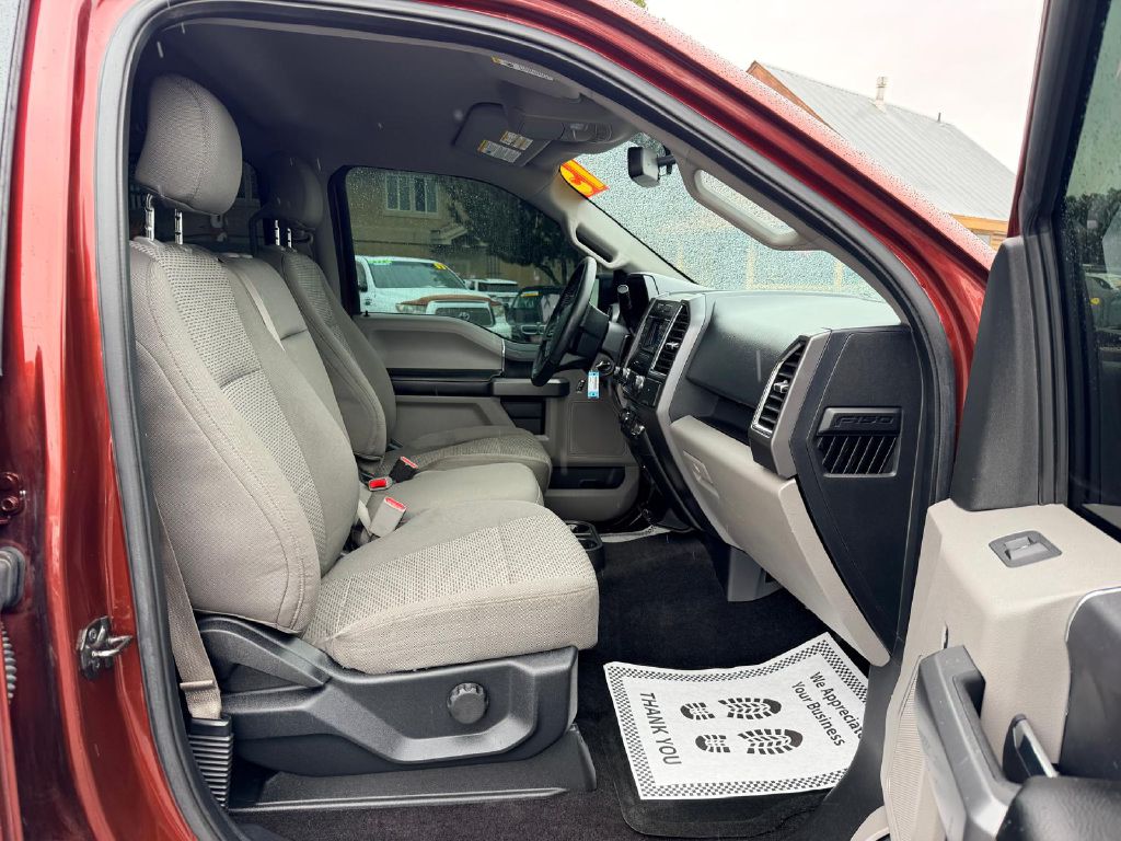 Photo 14 of this FORD F-150