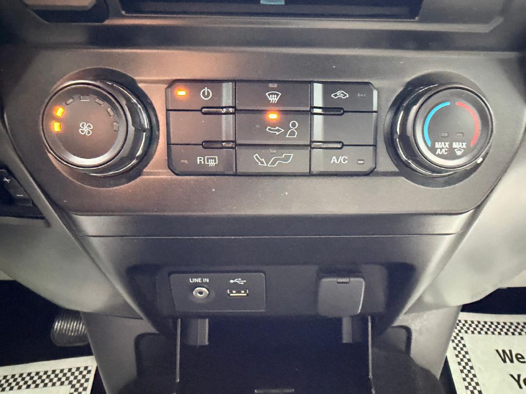 Photo 22 of this FORD F-150