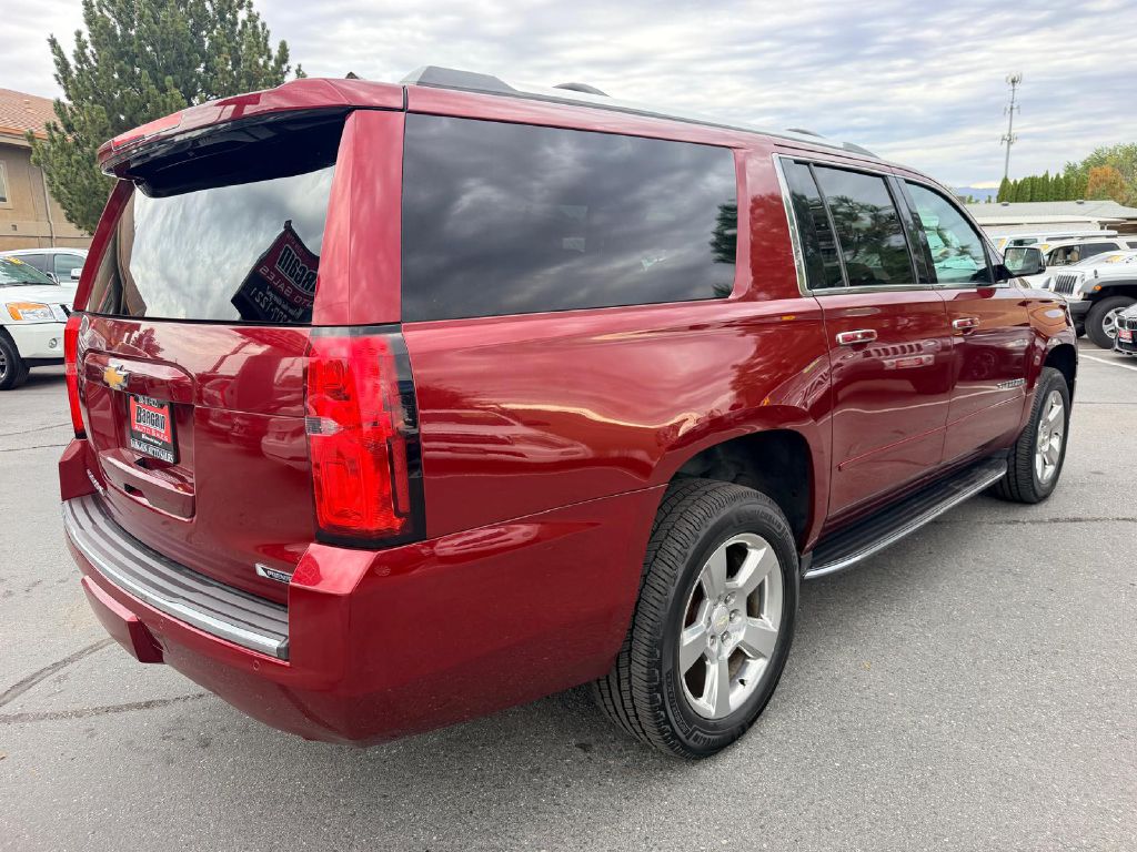 Photo 7 of this CHEVROLET SUBURBAN