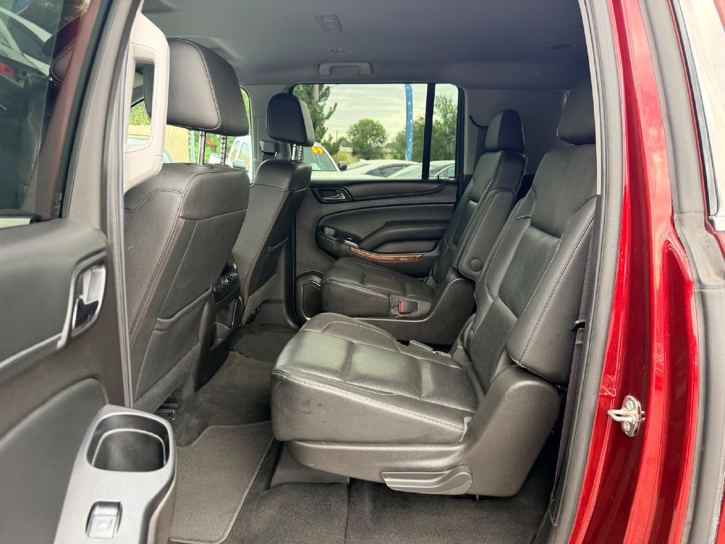 Photo 13 of this CHEVROLET SUBURBAN
