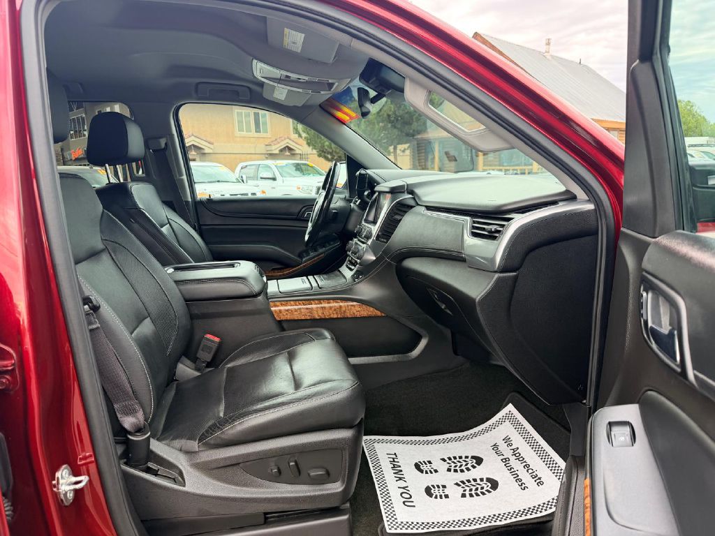 Photo 15 of this CHEVROLET SUBURBAN