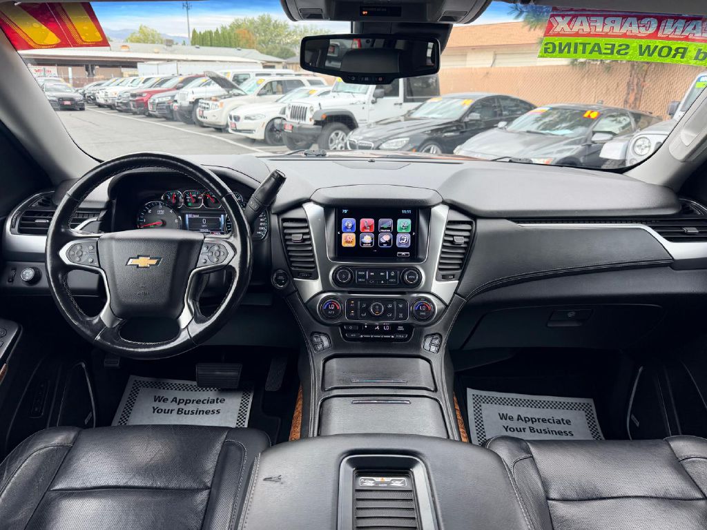Photo 19 of this CHEVROLET SUBURBAN