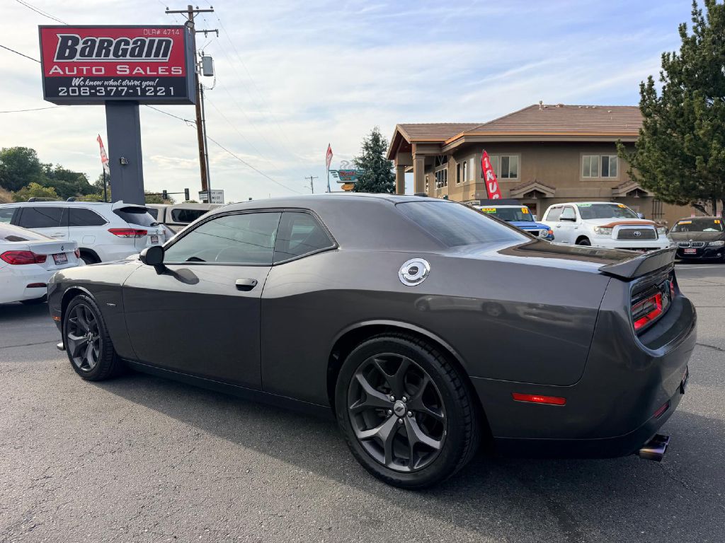 Photo 5 of this DODGE CHALLENGER