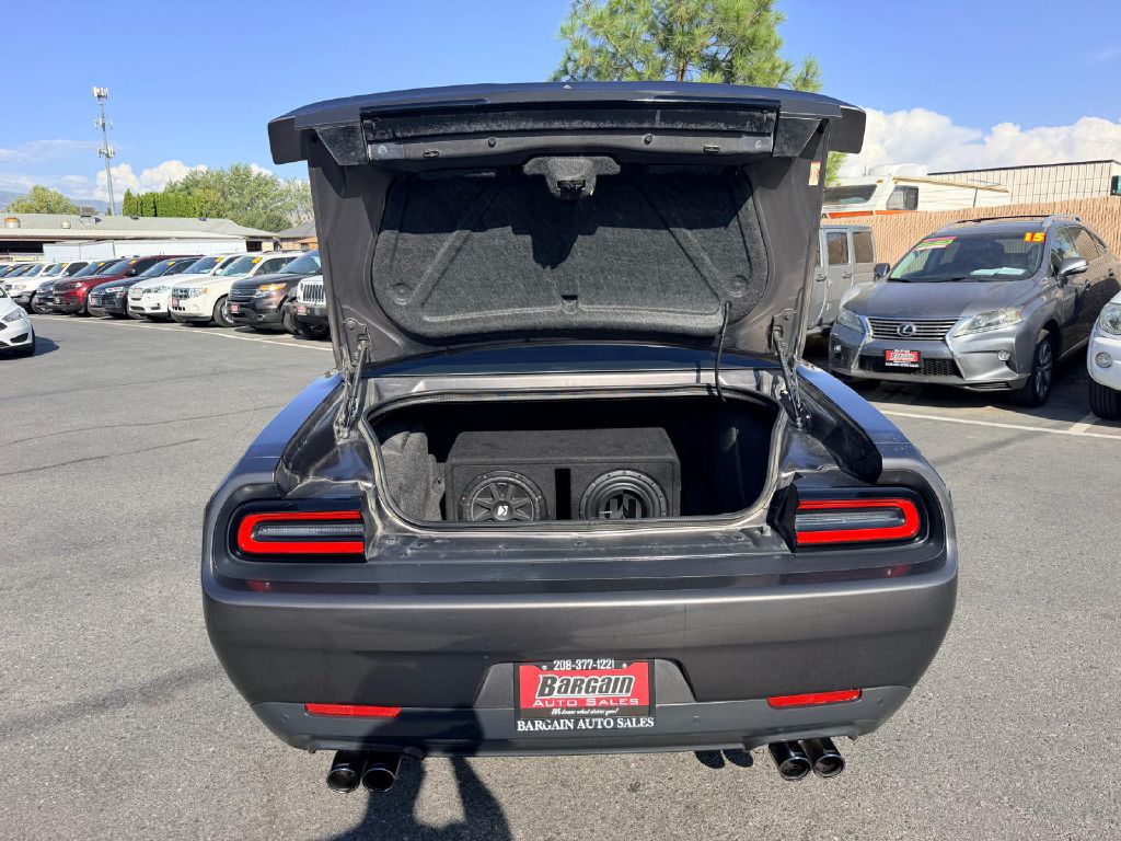 Photo 11 of this DODGE CHALLENGER