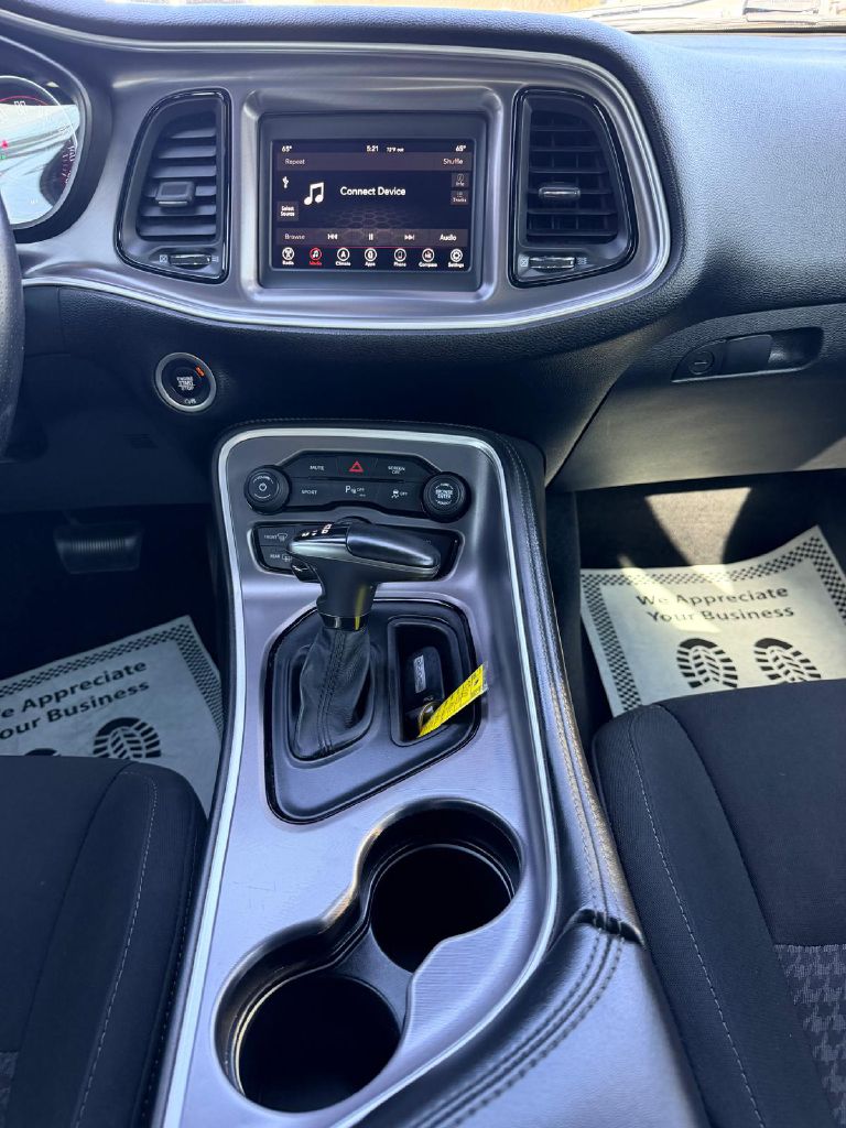 Photo 19 of this DODGE CHALLENGER
