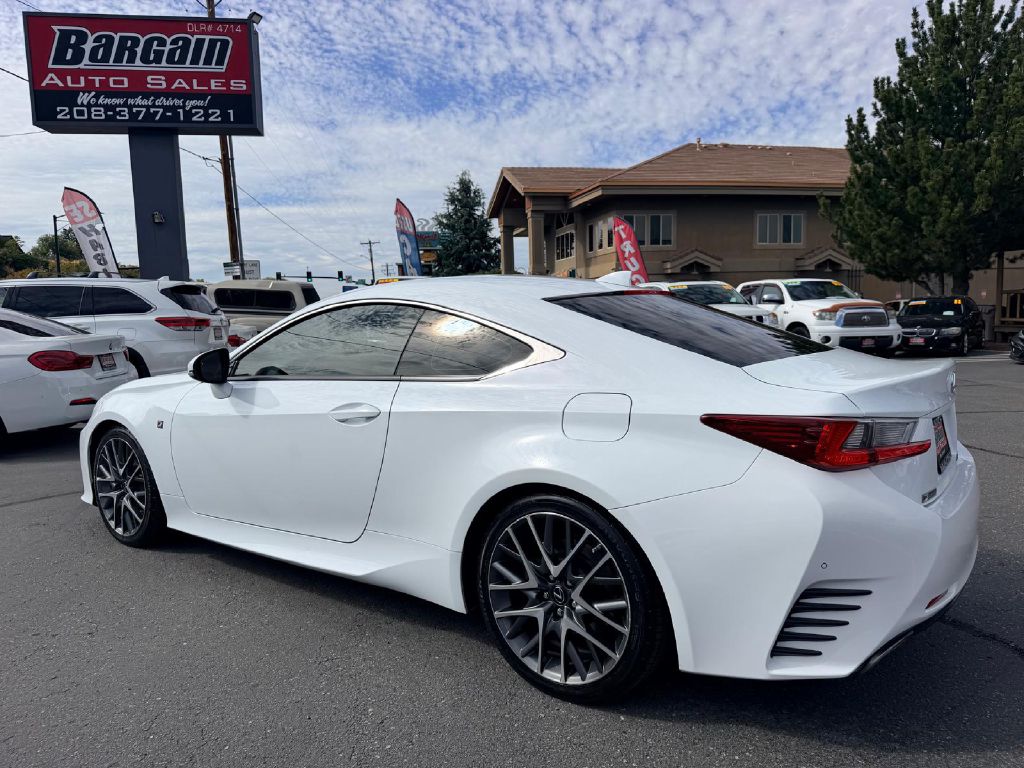 Photo 5 of this LEXUS RC 300