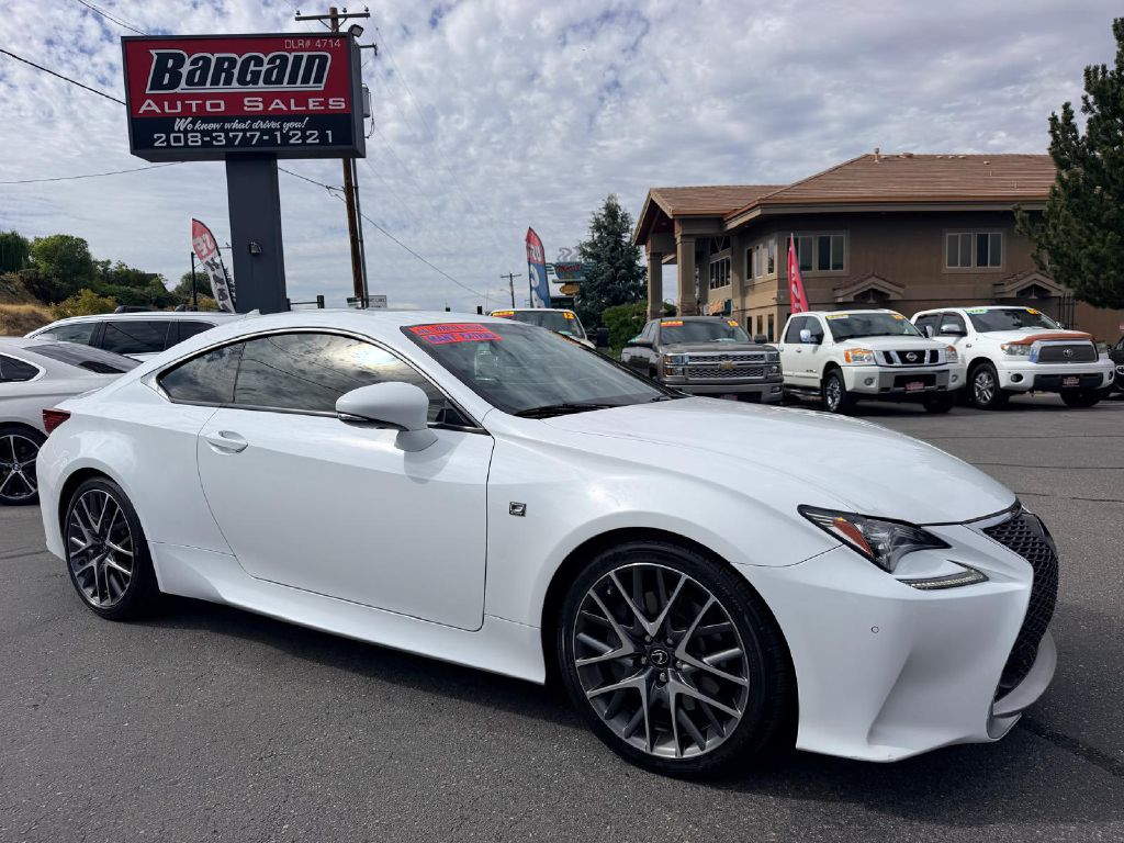 Photo 9 of this LEXUS RC 300