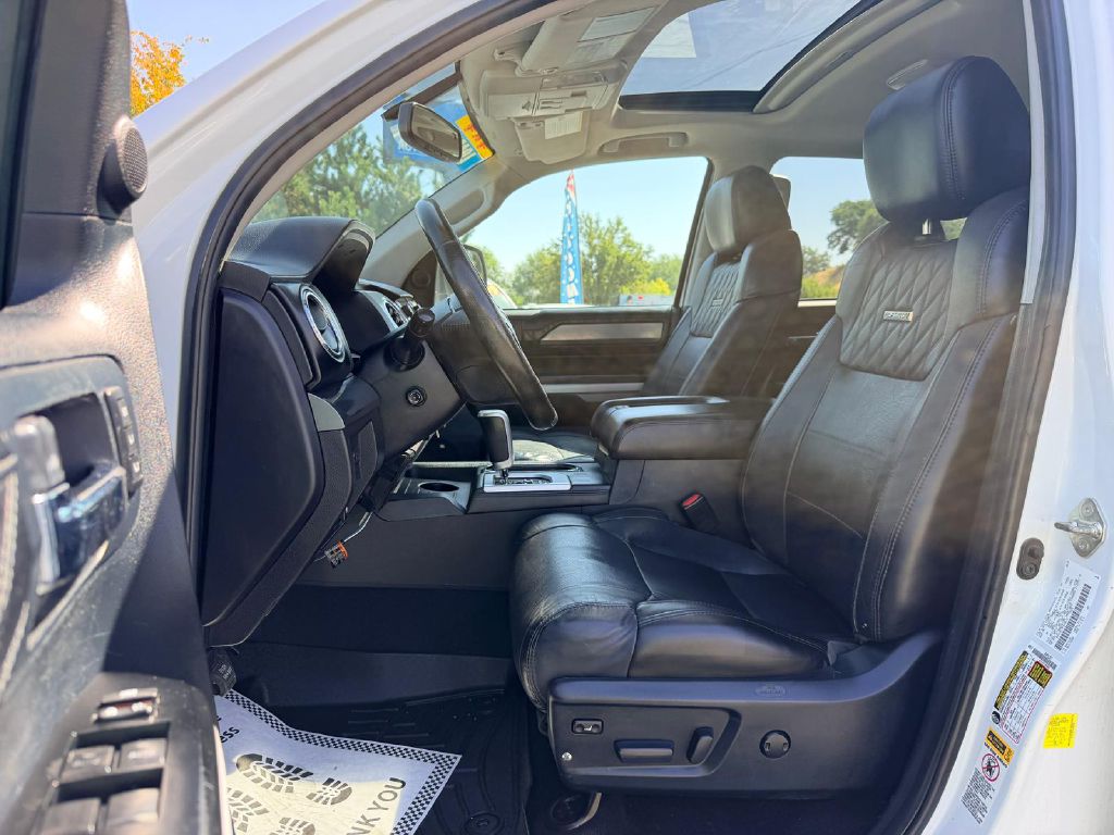 Photo 12 of this TOYOTA TUNDRA
