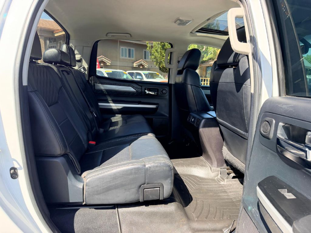Photo 15 of this TOYOTA TUNDRA