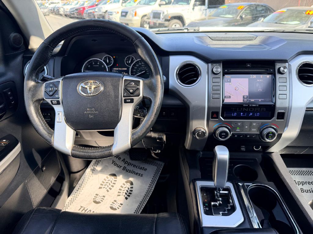 Photo 17 of this TOYOTA TUNDRA