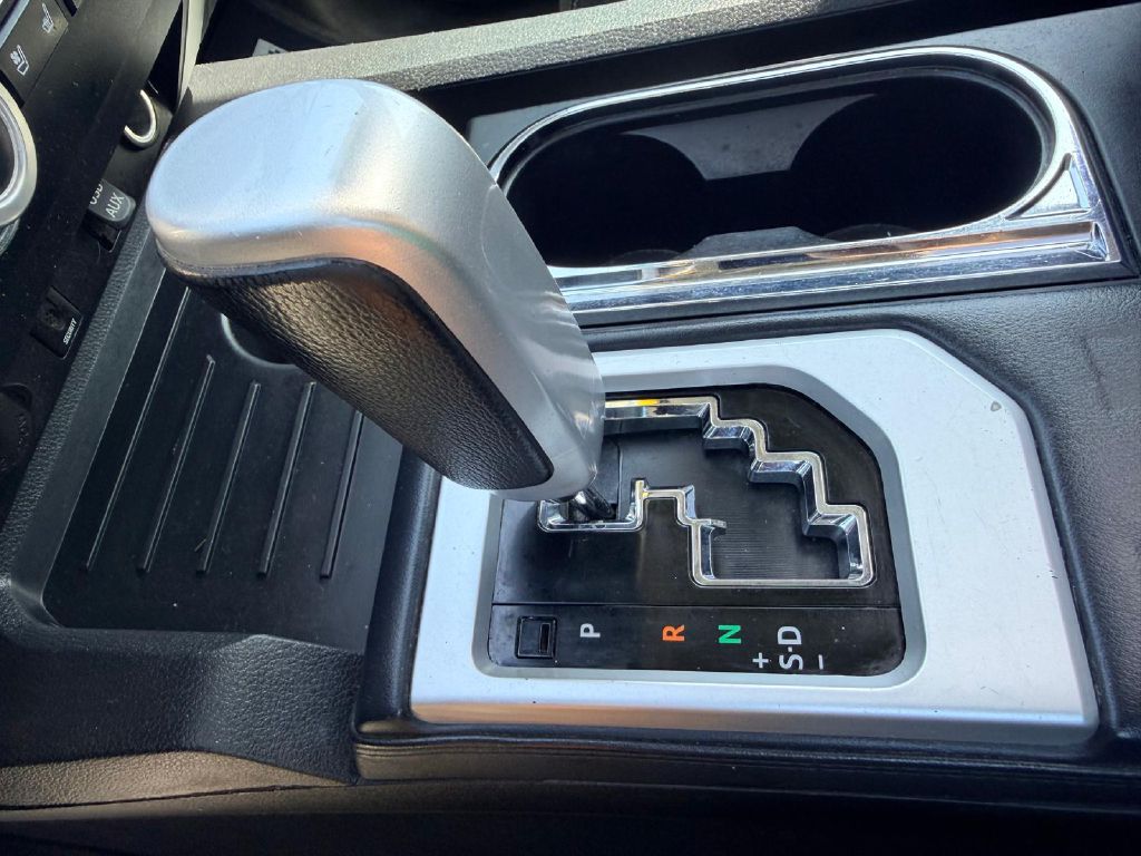 Photo 22 of this TOYOTA TUNDRA