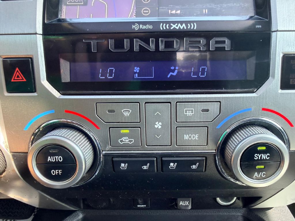 Photo 23 of this TOYOTA TUNDRA