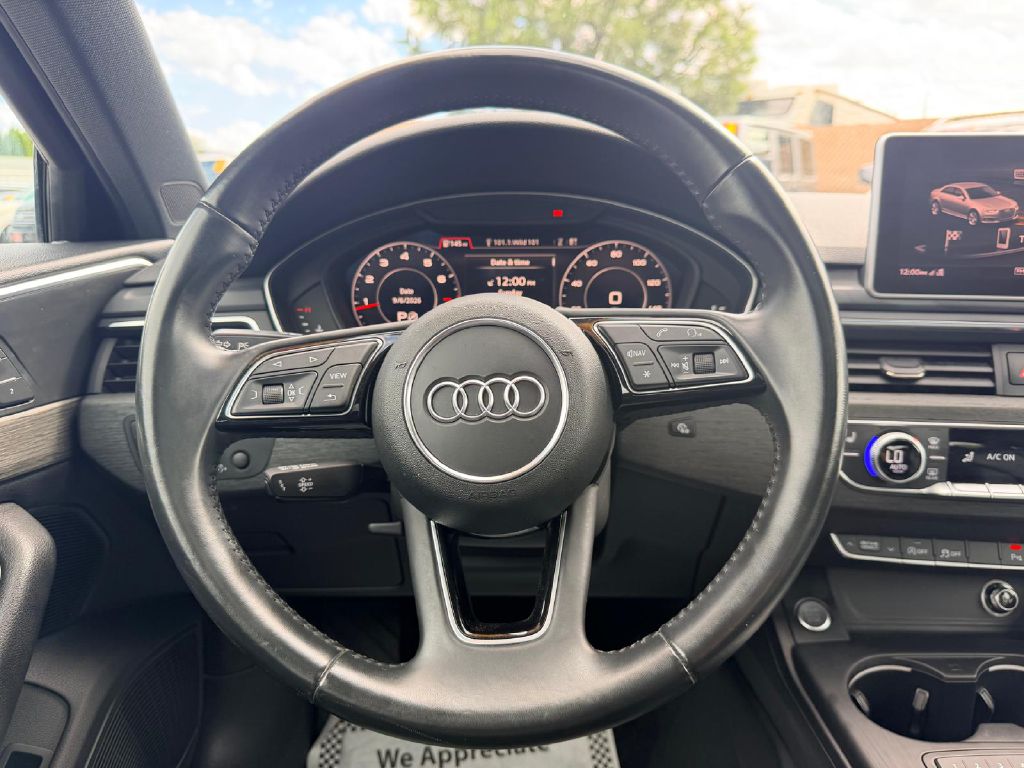 Photo 18 of this AUDI A4