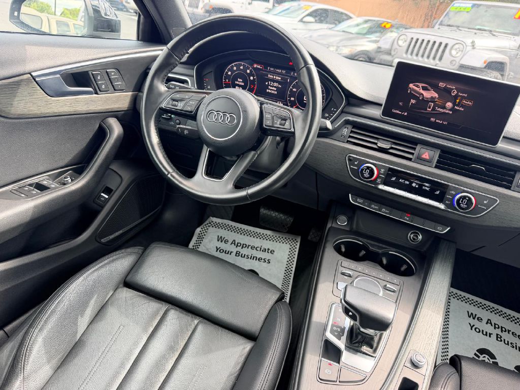 Photo 20 of this AUDI A4