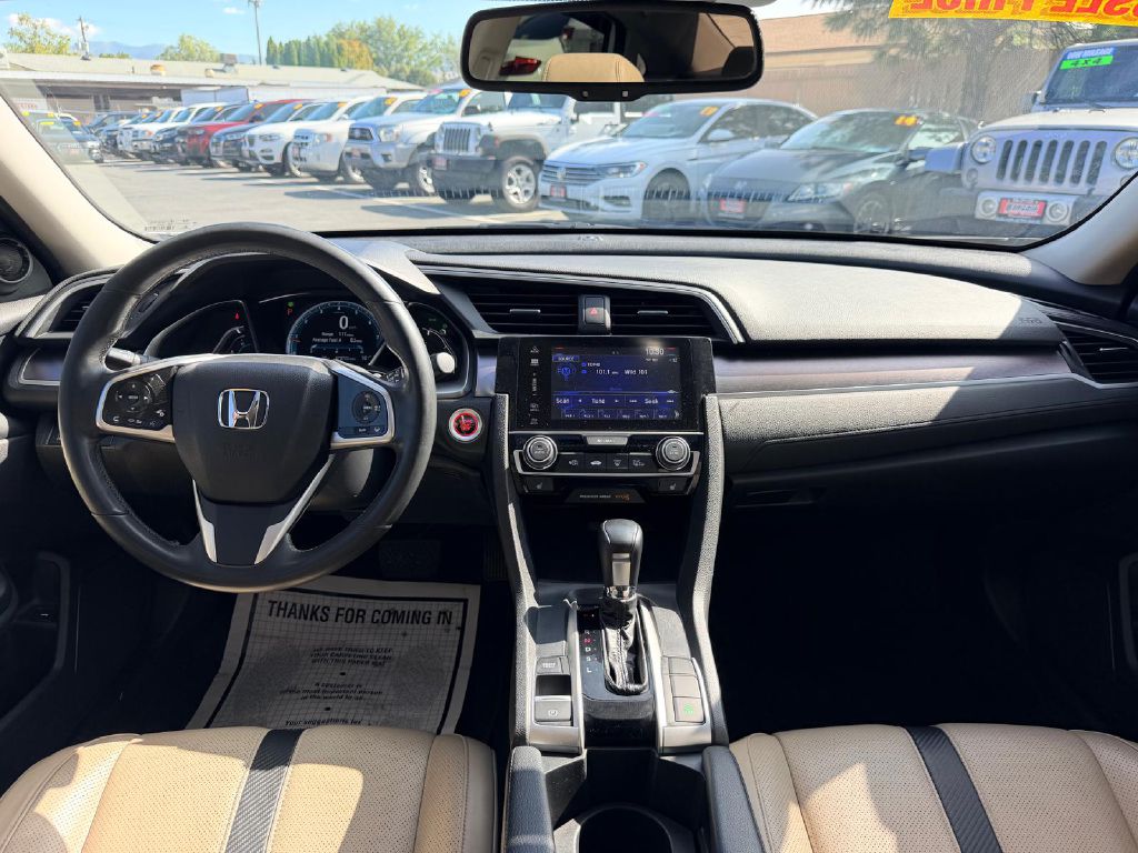 Photo 16 of this HONDA CIVIC