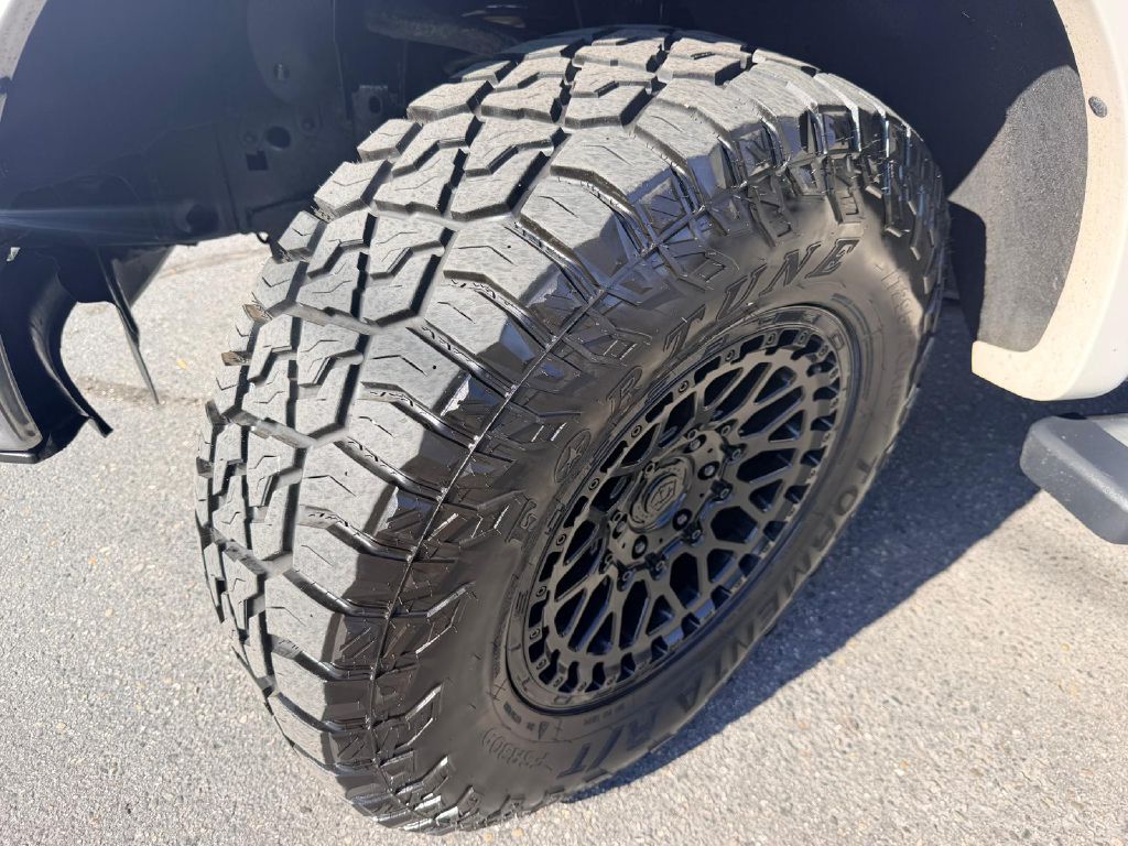 Photo 31 of this FORD F-150
