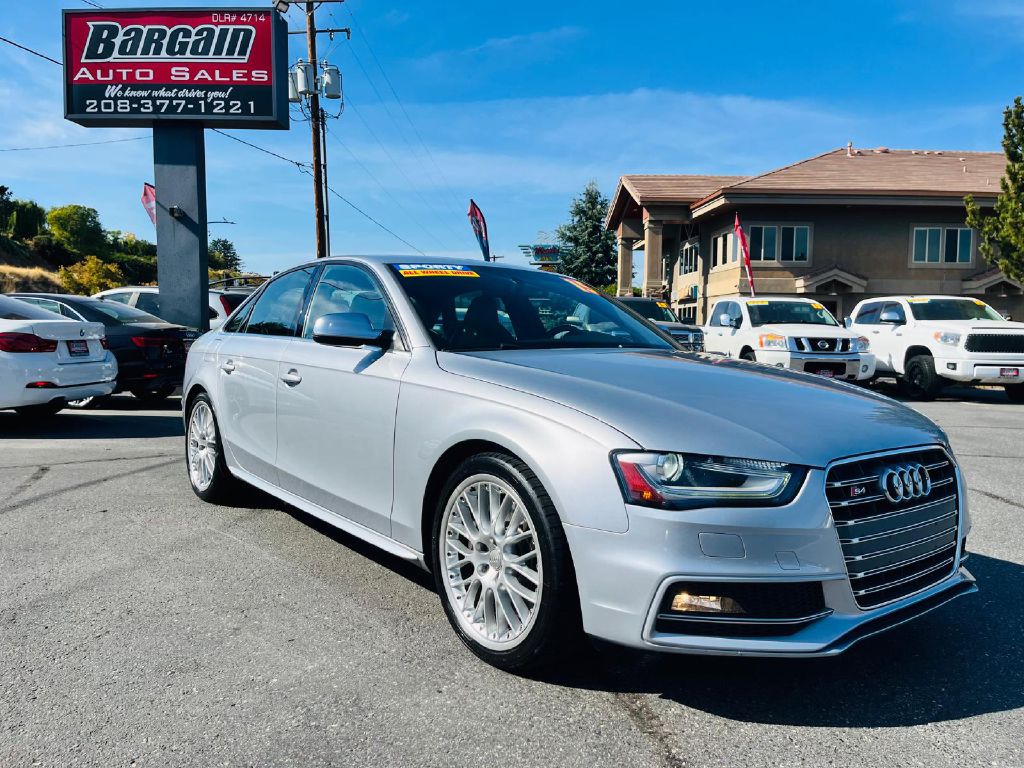 Photo 9 of this AUDI S4