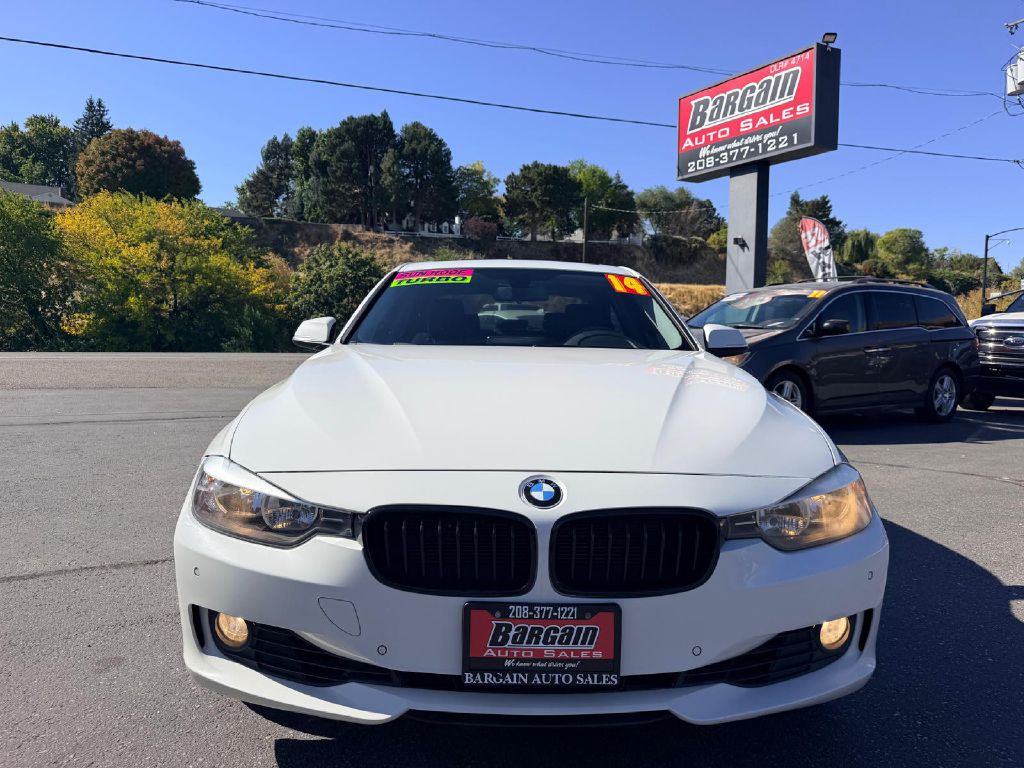 Photo 2 of this BMW 3 SERIES